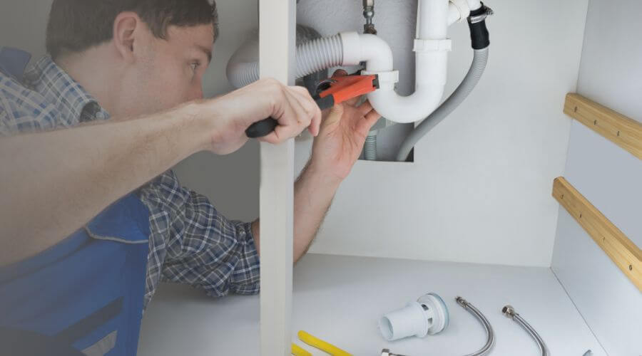 Expert burst pipe repair services in Hartford, WI